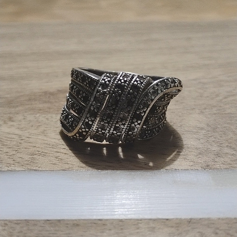 Sterling Silver Marcasite Ring Size 9